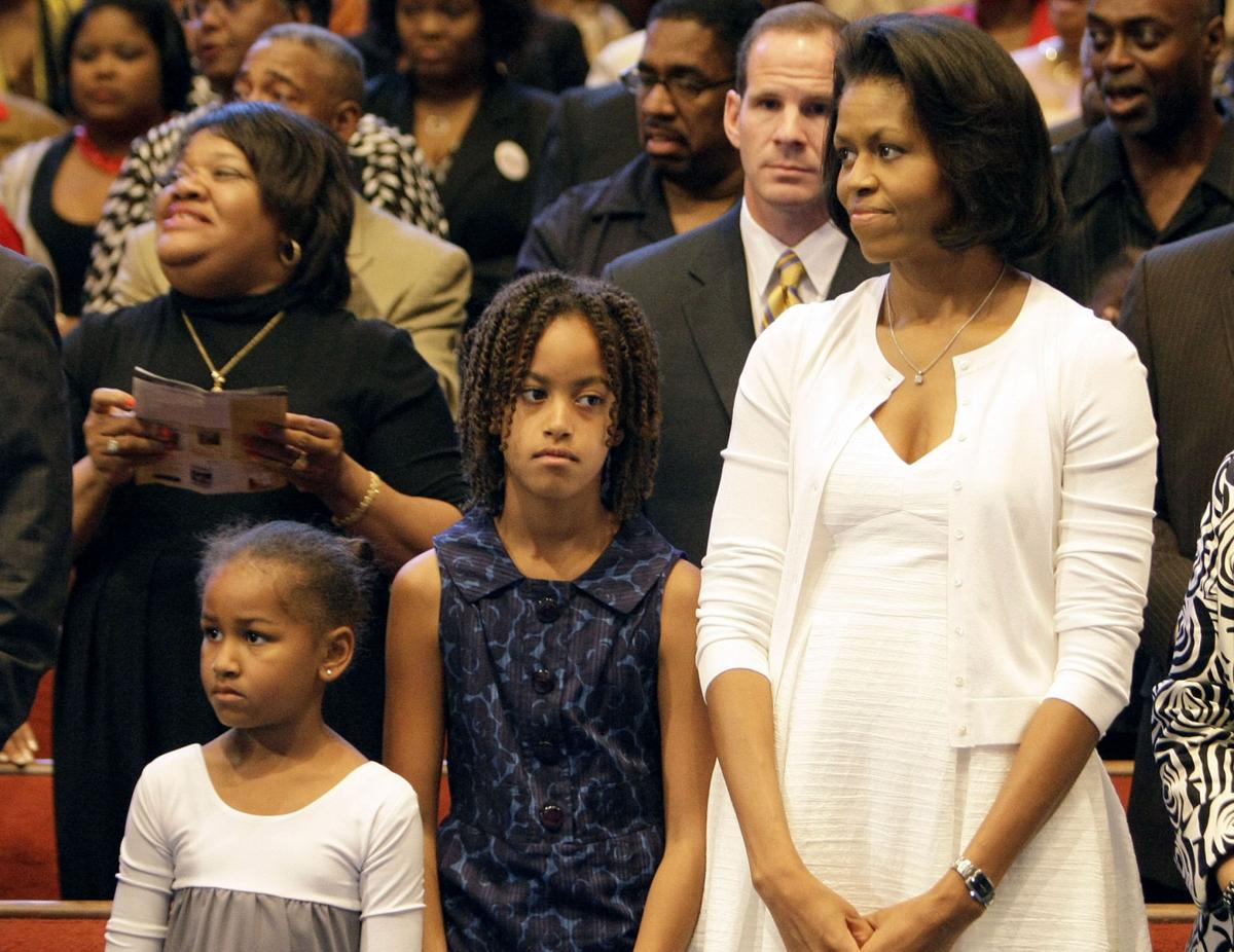 2008, Sasha, Malia and Michelle Obama | | napavalleyregister.com