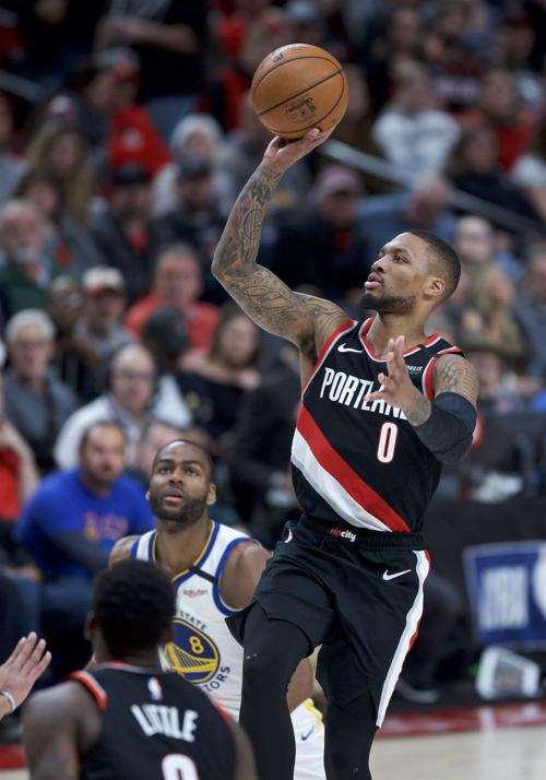 Nba Lillard Scores 61 And Blazers Beat Warriors 129 124 In Ot