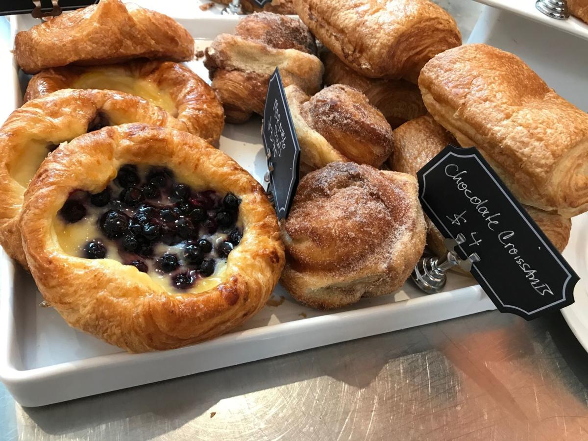 Le Paris Cafe Opens In Napa Food Napavalleyregister Com