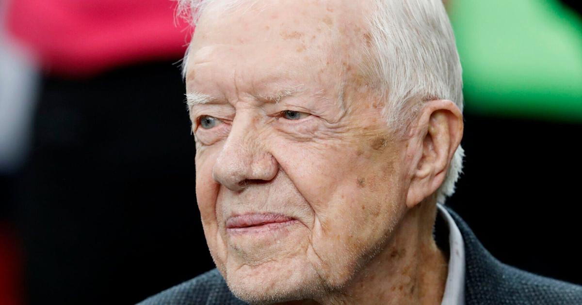Former President Jimmy Carter enters hospice care, Alex Murdaugh testifies  in court, and more of the week's top stories
