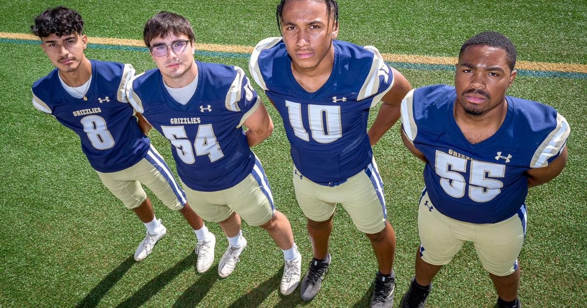 Napa High Football Preview All about quality over quantity for Grizzlies