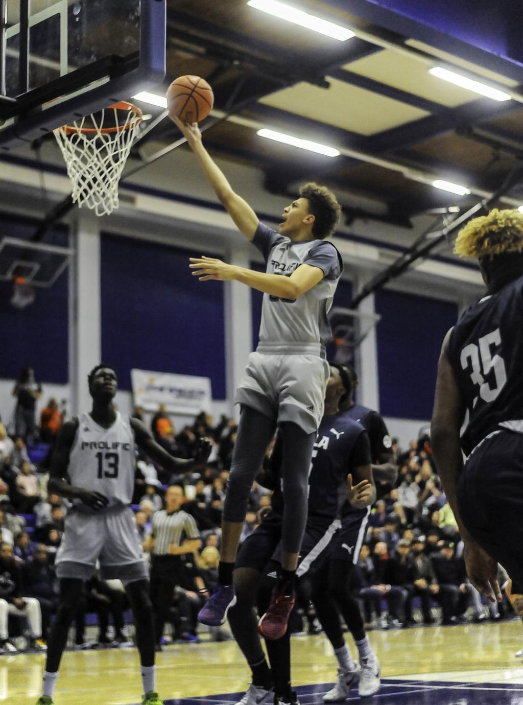 Prep Boys Basketball Prolific Prep Falls 75 54 To Bella Vista
