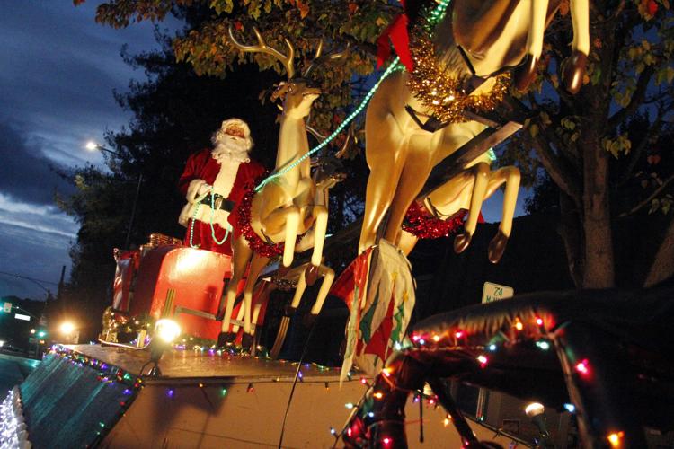 The lead up to Napa's Christmas parade