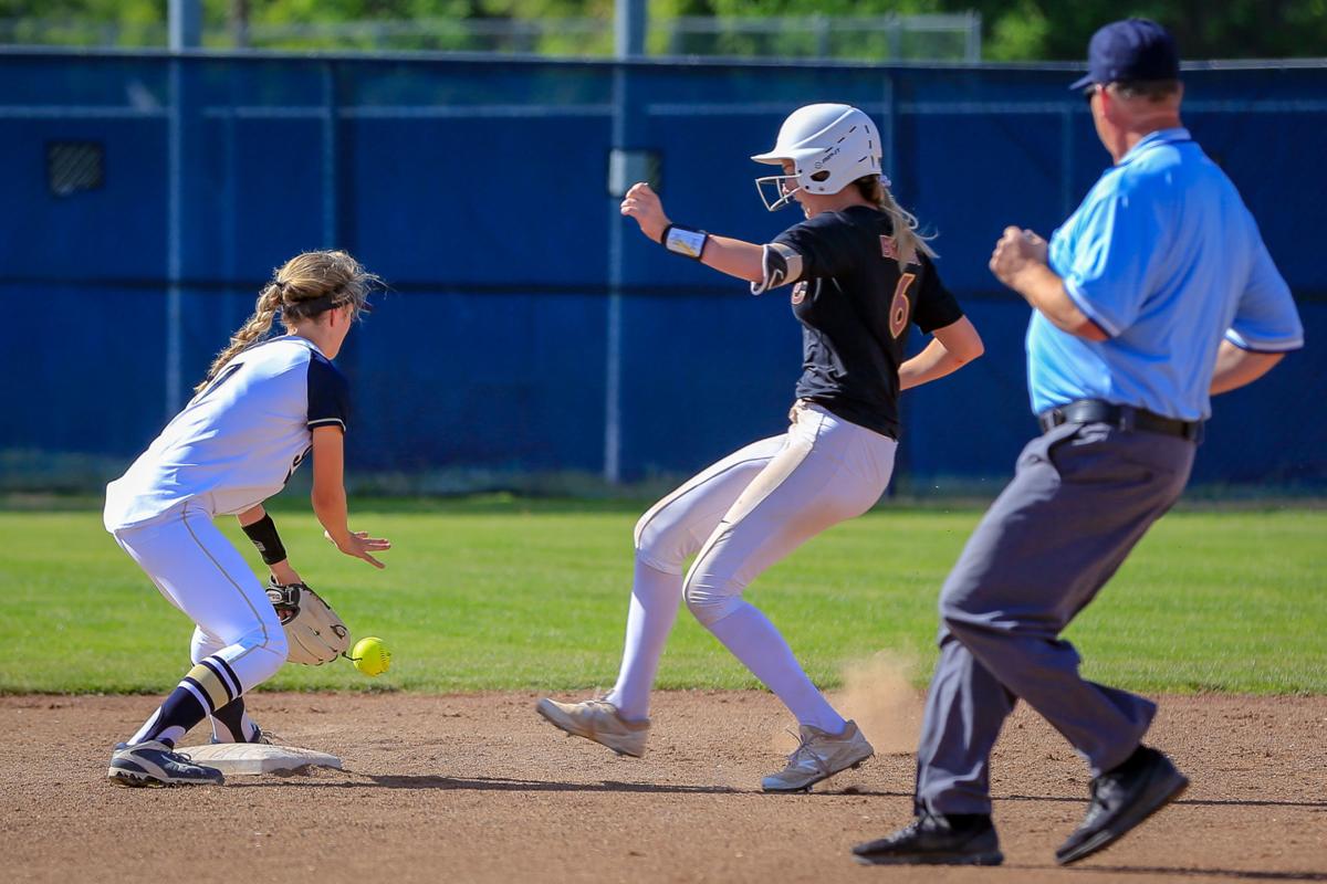 Vintage Senior Taylor Brandt Signs With Diii Eastern Nazarene