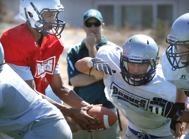 Varsity Football: Justin-Siena finds its rhythm, shines in scrimmage at ...