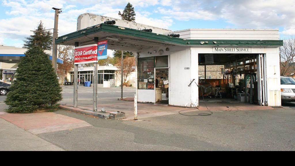 Planners will allow demolition of St. Helena gas station Local News