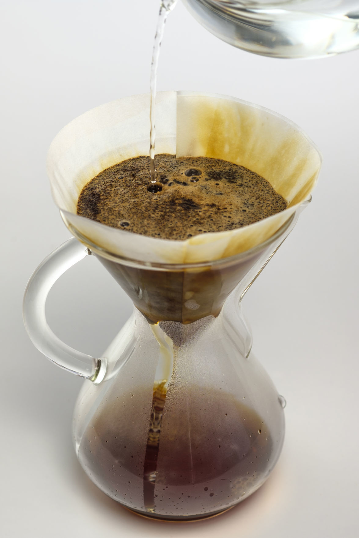 With Coffee This Good You Ll Look Forward To The Morning Grind Six Cup Gl Handle Chemex 43 50 Chemexcoffeemaker Must Credit