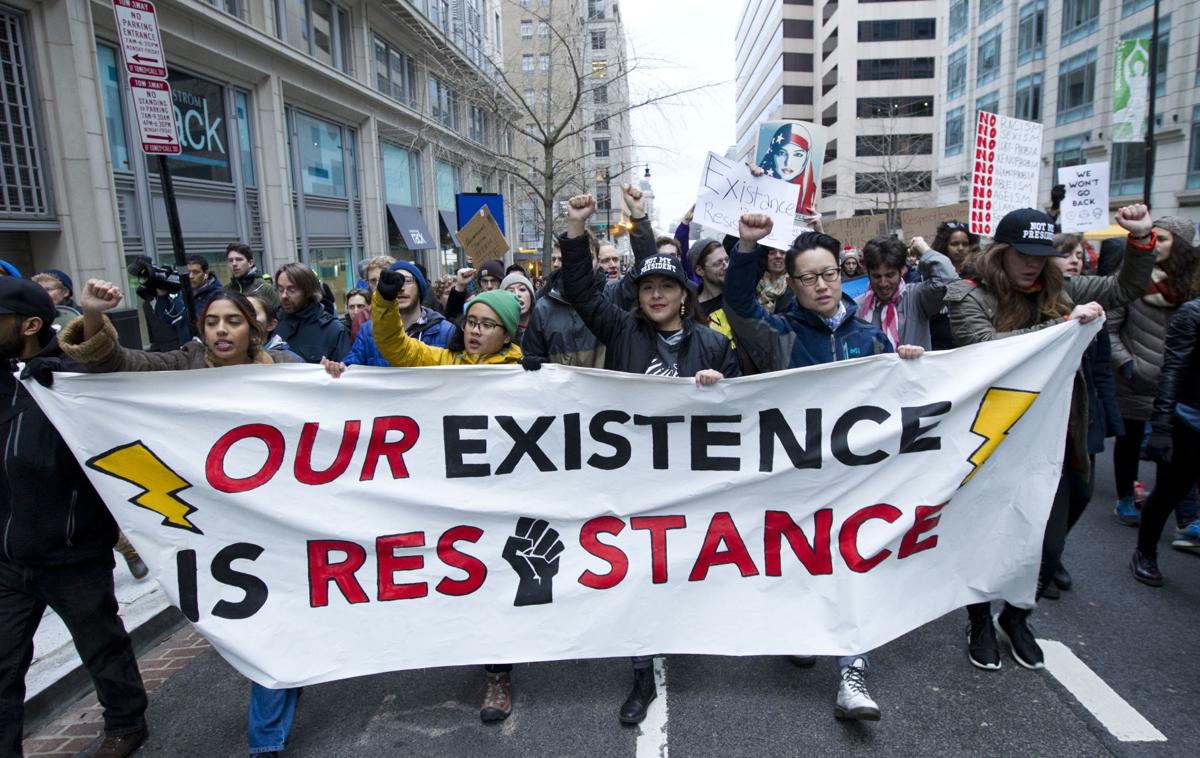 a overview of 2001 presidential inauguration protest Thoughtco, sep 29, 2017, thoughtcocom/inauguration-day-2017-3368132 murse, tom (2017, september 29) history and events of the presidential inauguration. a overview of 2001 presidential inauguration protest Thoughtco, sep 29, 2017, thoughtcocom/inauguration-day-2017-3368132 murse, tom (2017, september 29) history and events of the presidential inauguration.