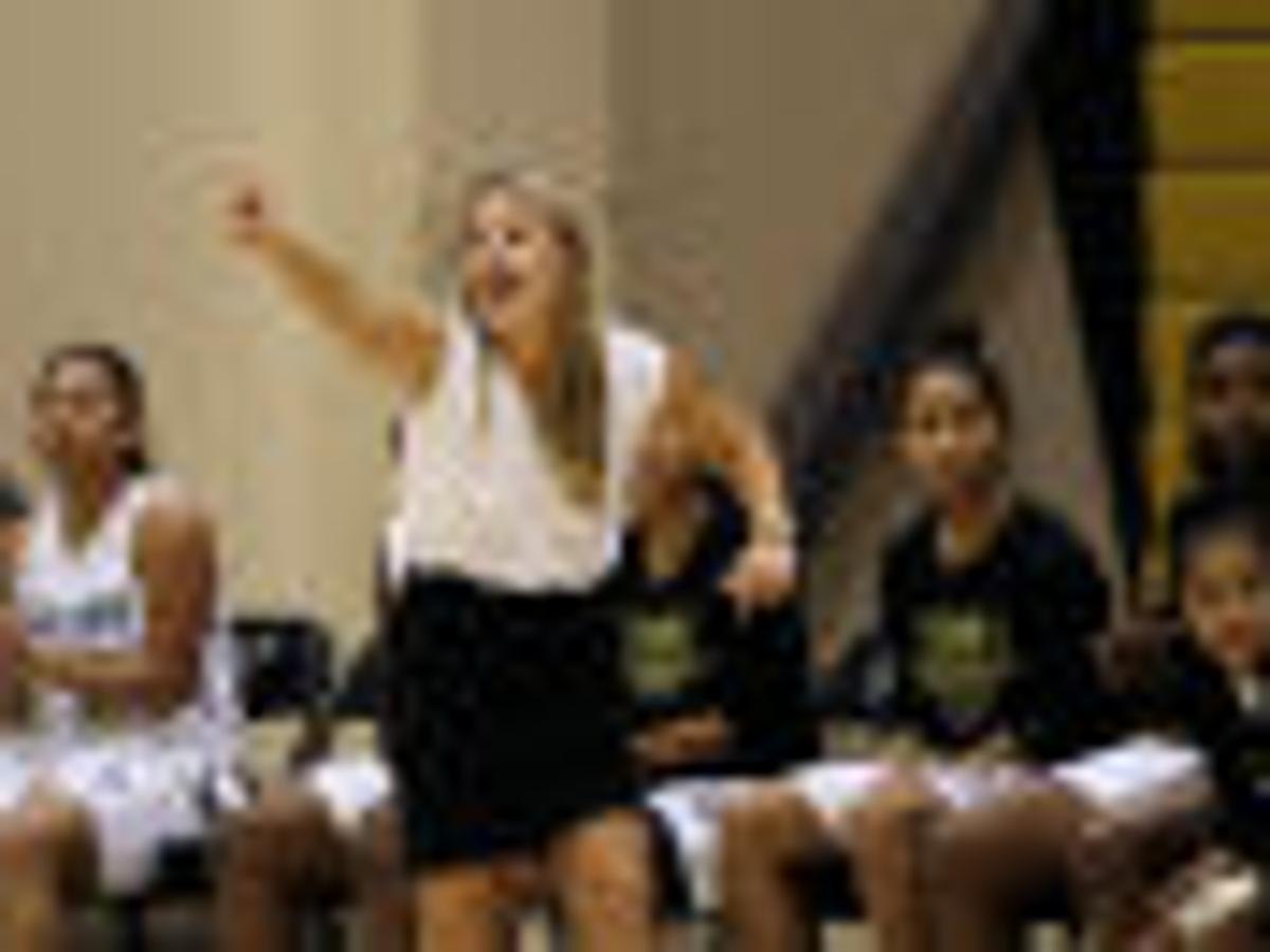 Wolves Girls On Mission Under New Head Coach American Canyon Eagle Napavalleyregister Com