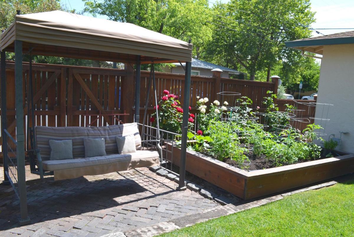 Carlin S Country Cottages In Calistoga Prepares To Revamp The
