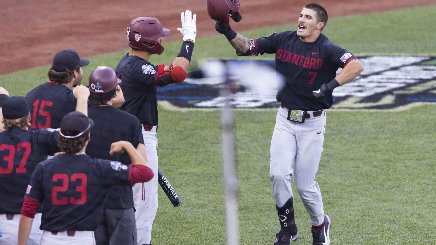 College World Series Baseball Stanford Falls On Wild Pitch In 9th To Vanderbilt 6 5 College Napavalleyregister Com College World Series Baseball Stanford Falls On Wild Pitch In 9th To Vanderbilt 6 5 College Napavalleyregister Com