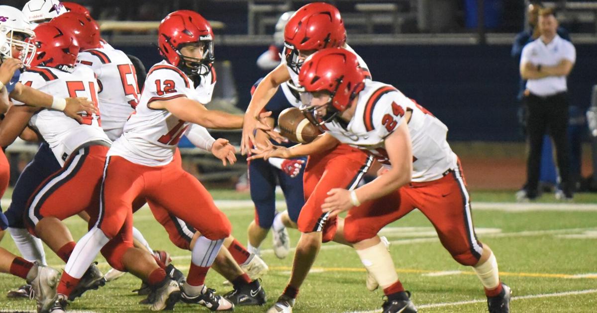 St. Helena football team overwhelmed by Clear Lake, 536