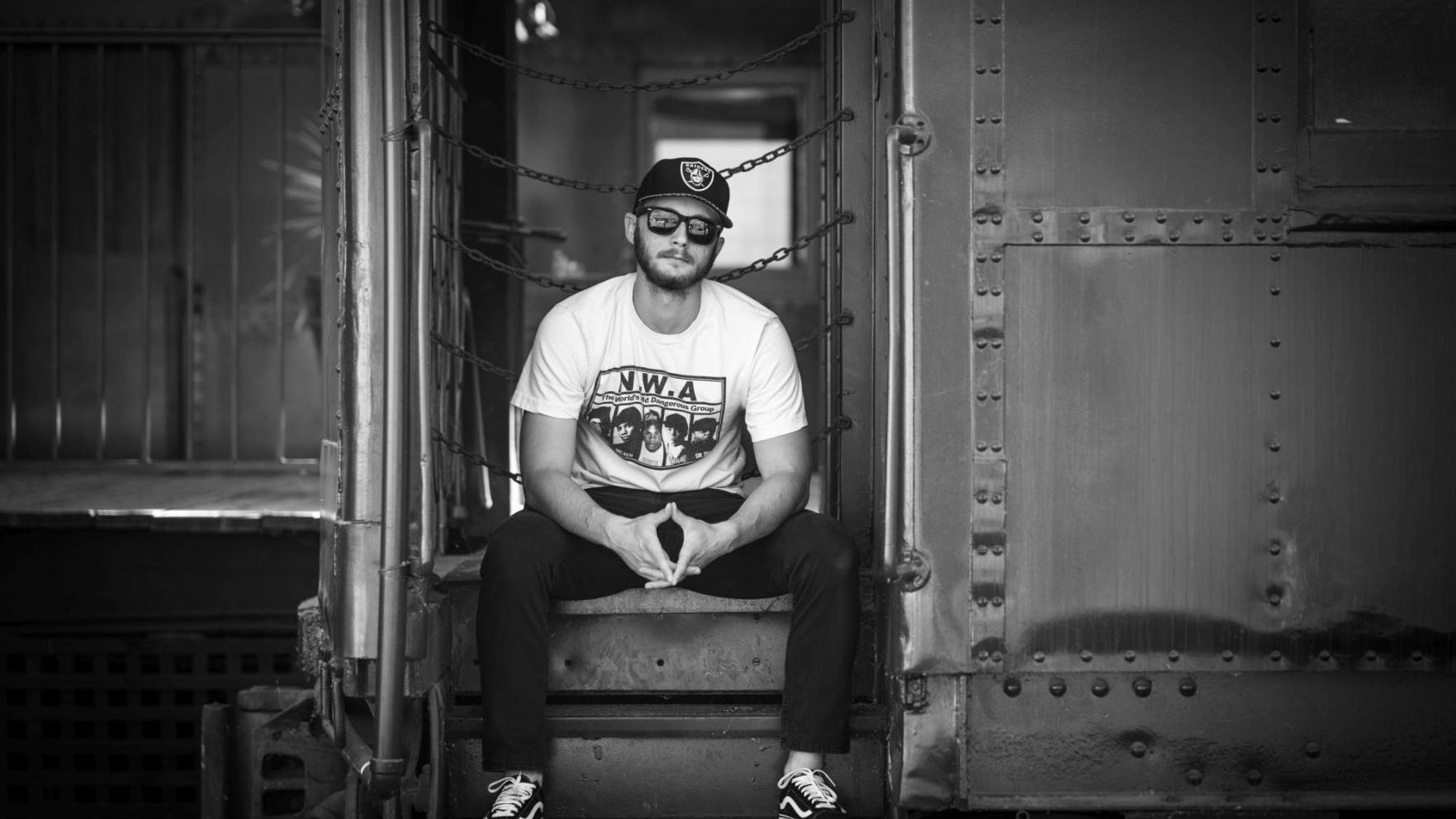 Calistoga rapper Jonah Pelter does it his way - Vimarsana News