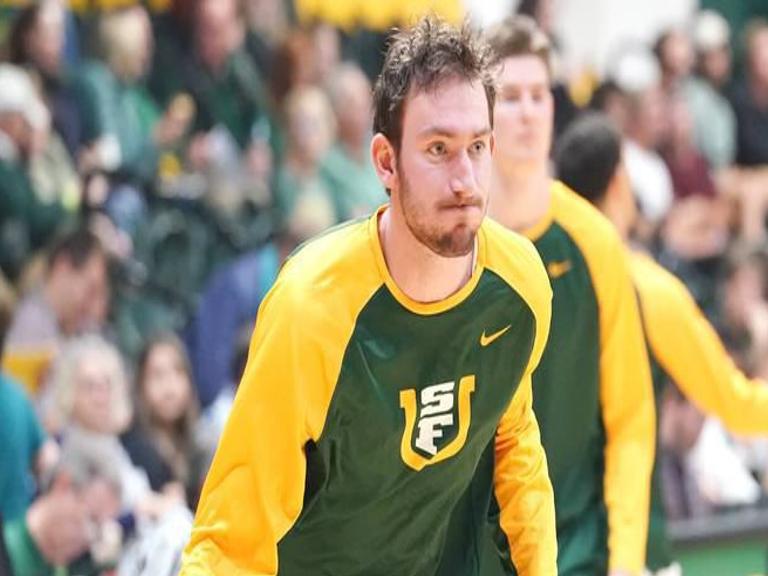 Men S Basketball Former Justin Siena Standout Krill To Go Pro In
