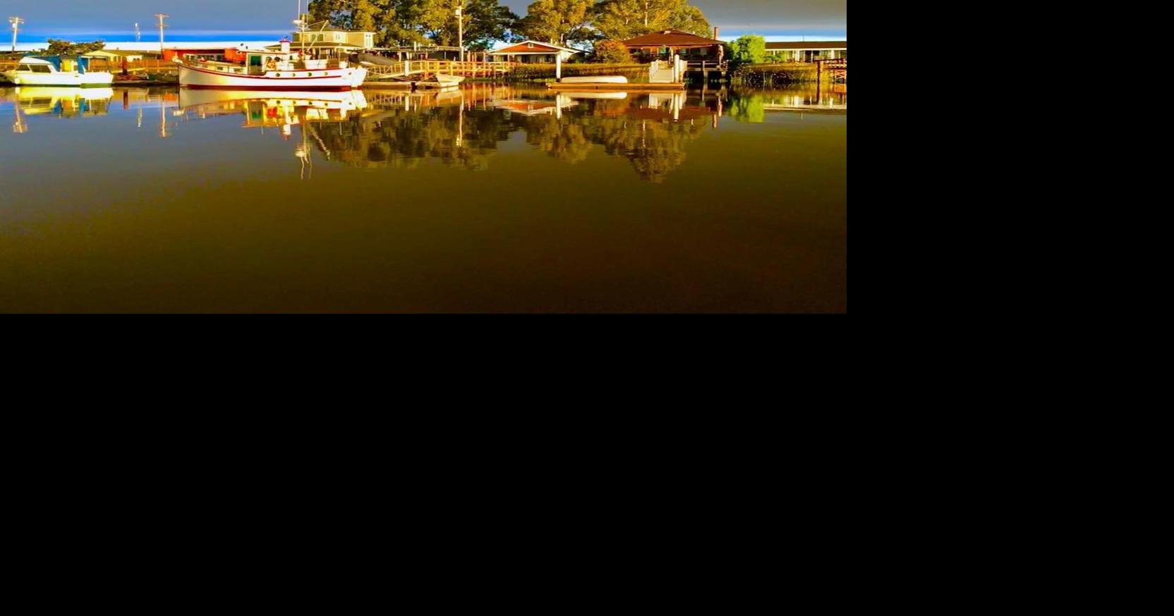 Milton Road The Napa River neighborhood where people live amid nature