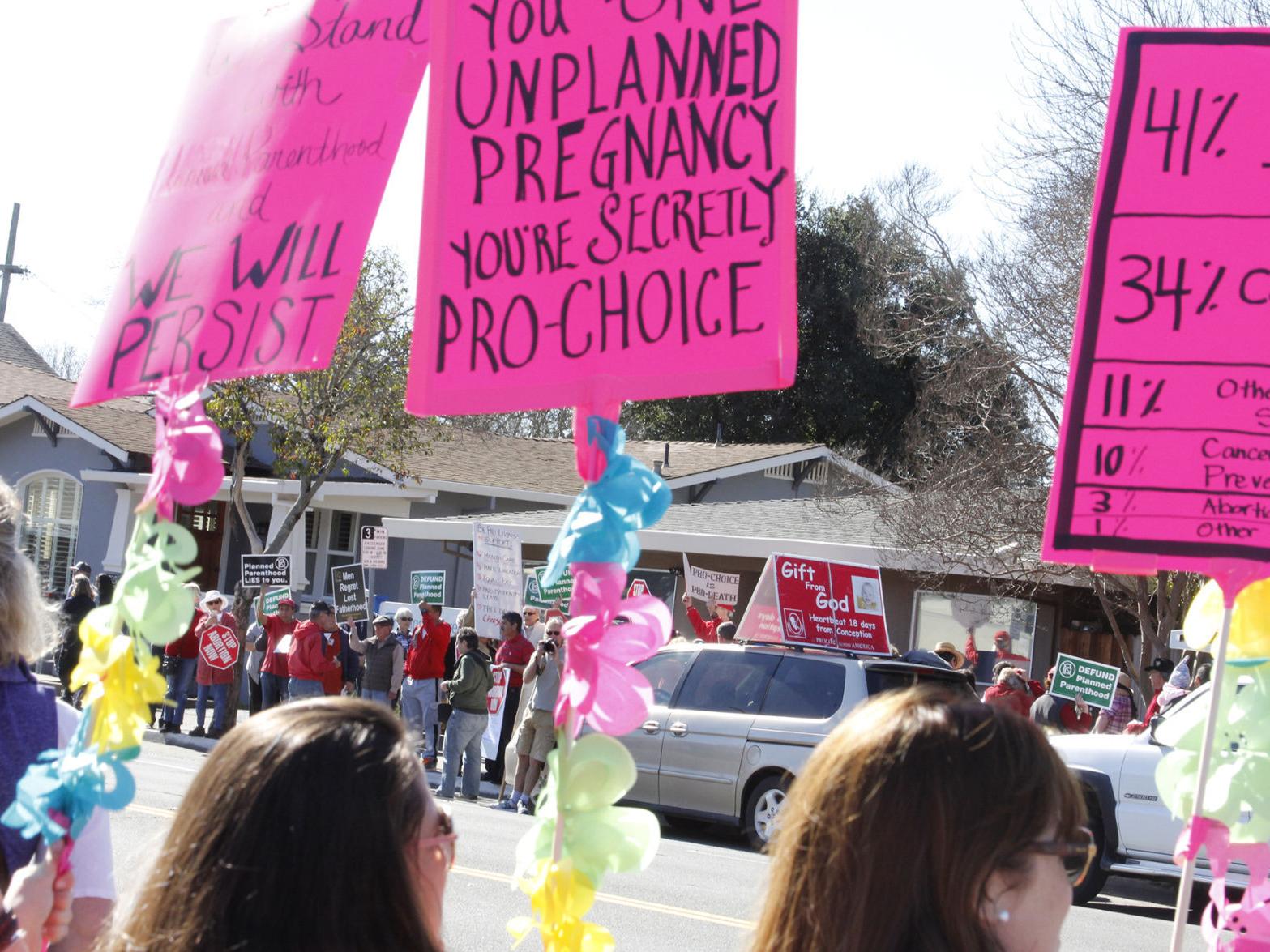 Demonstrators At Napa S Planned Parenthood Have Contrasting Views Local News Napavalleyregister Com Demonstrators At Napa S Planned Parenthood Have Contrasting Views Local News Napavalleyregister Com