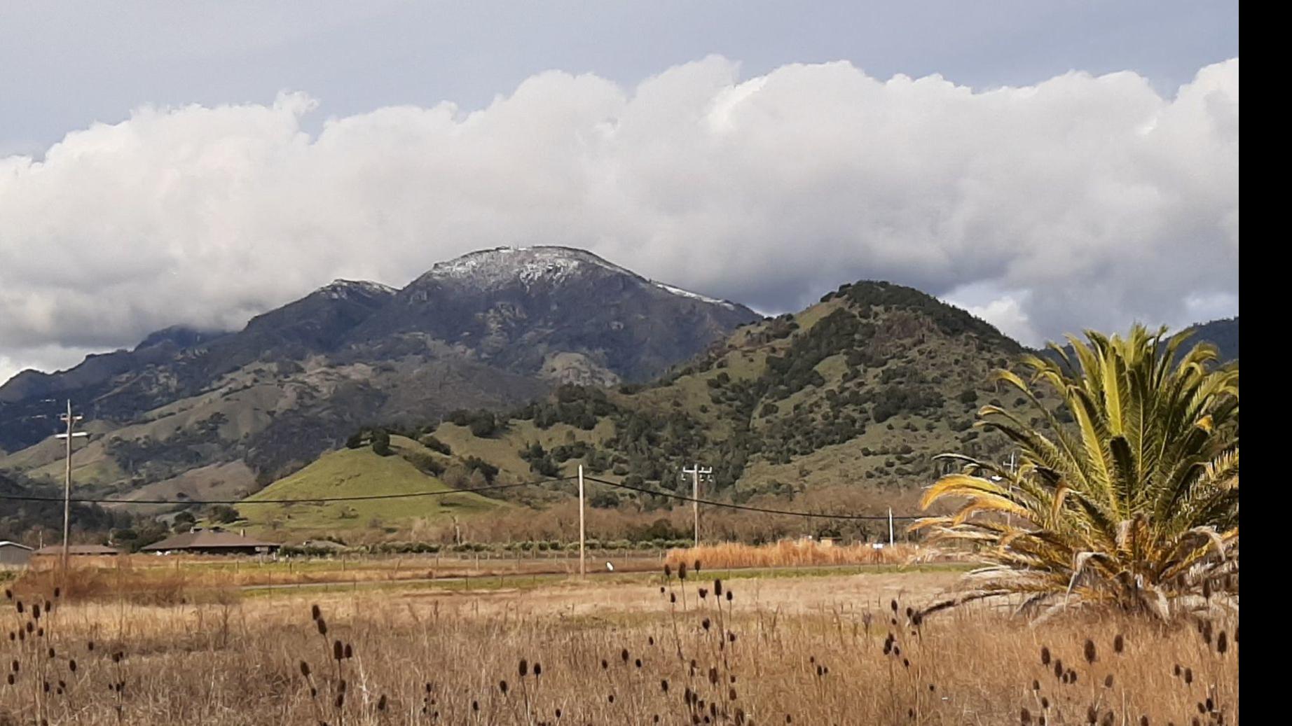 Colder Temps Bring Snow To The Top Of Mount St Helena News Napavalleyregister Com