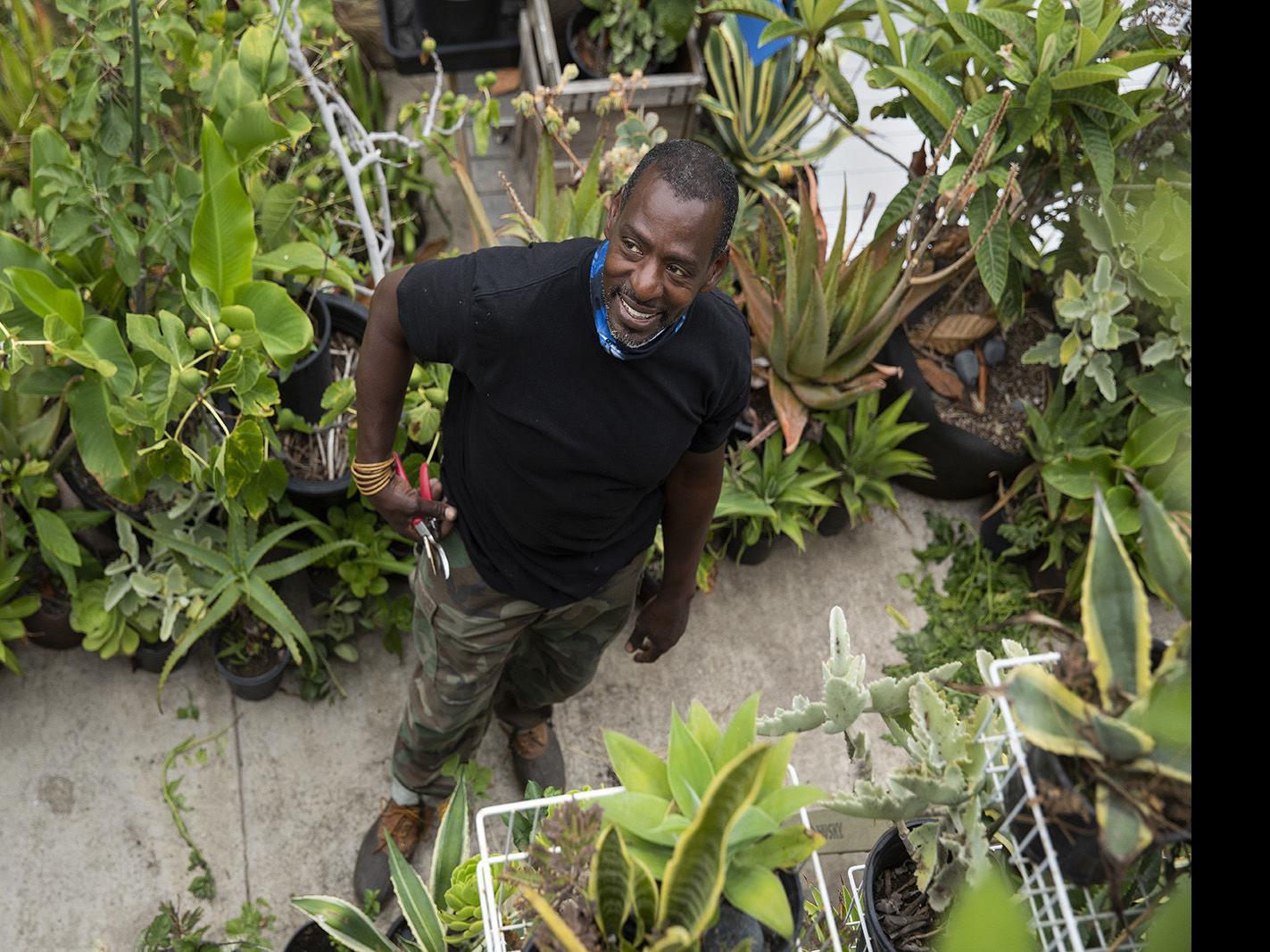 The Convincing Case For Making Gardening Sexy From Masterclass Gangsta Gardener Ron Finley Home And Garden Napavalleyregister Com