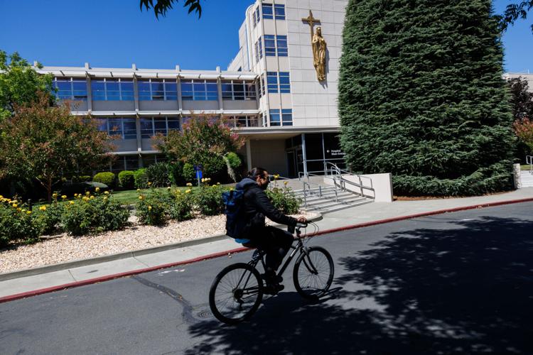 Queen of the Valley Medical Center