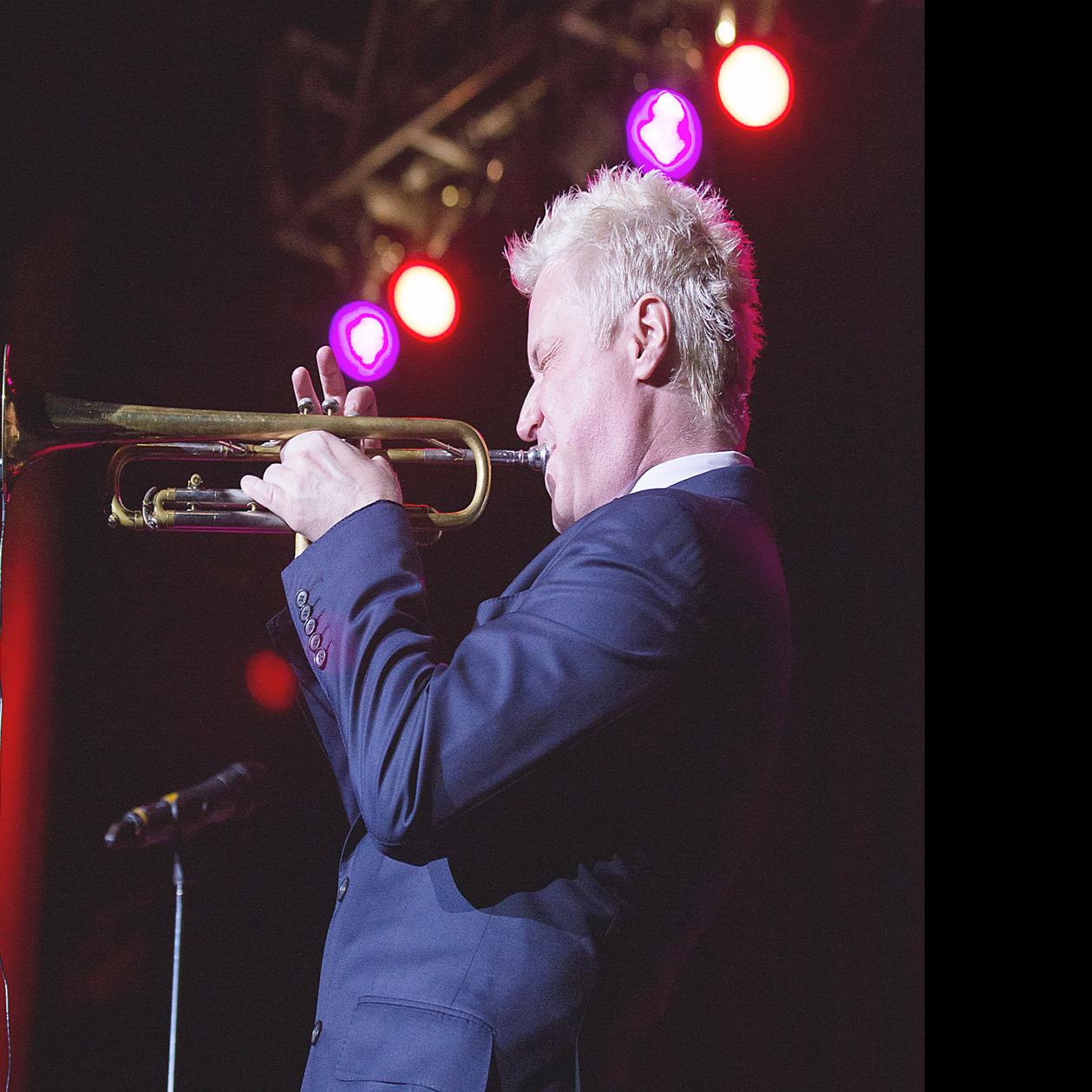 Trumpeter Chris Botti And Musical Friends Enchant Uptown Crowd