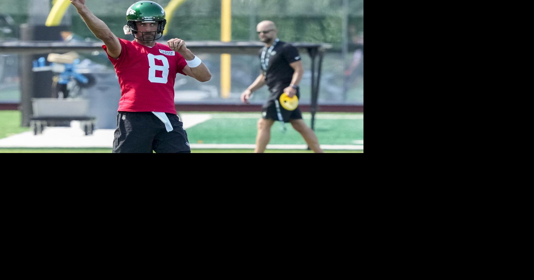 First look: Los Angeles Rams quarterback Baker Mayfield wearing No. 17 Rams  jersey in practice