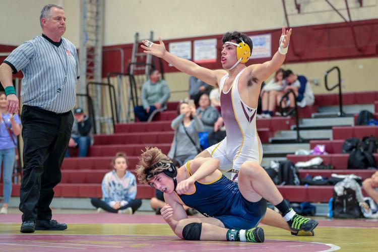 Prep Wrestling Vintage beats Napa on tiebreaker criteria