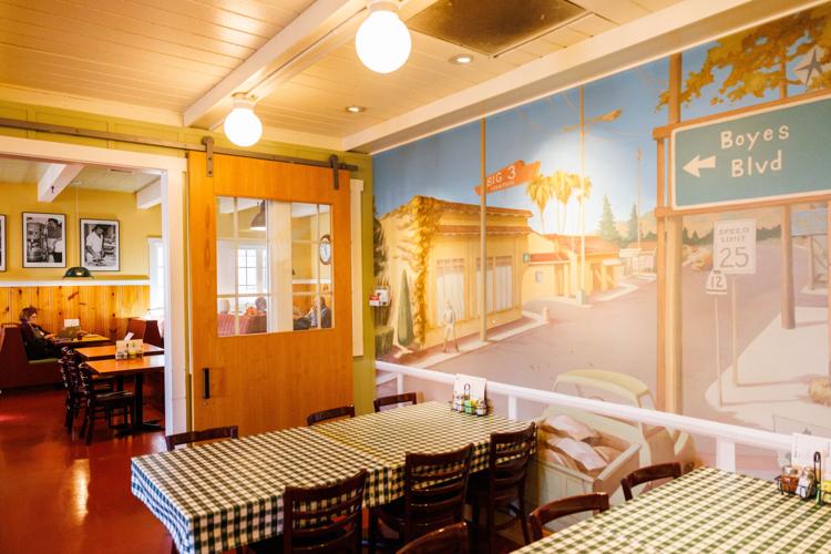 Napa Mary’s Pizza Shack reopens with new ownership