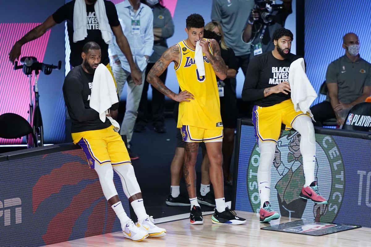 Nba Playoffs Lakers Play Video Games During Layoff Sports Napavalleyregister Com