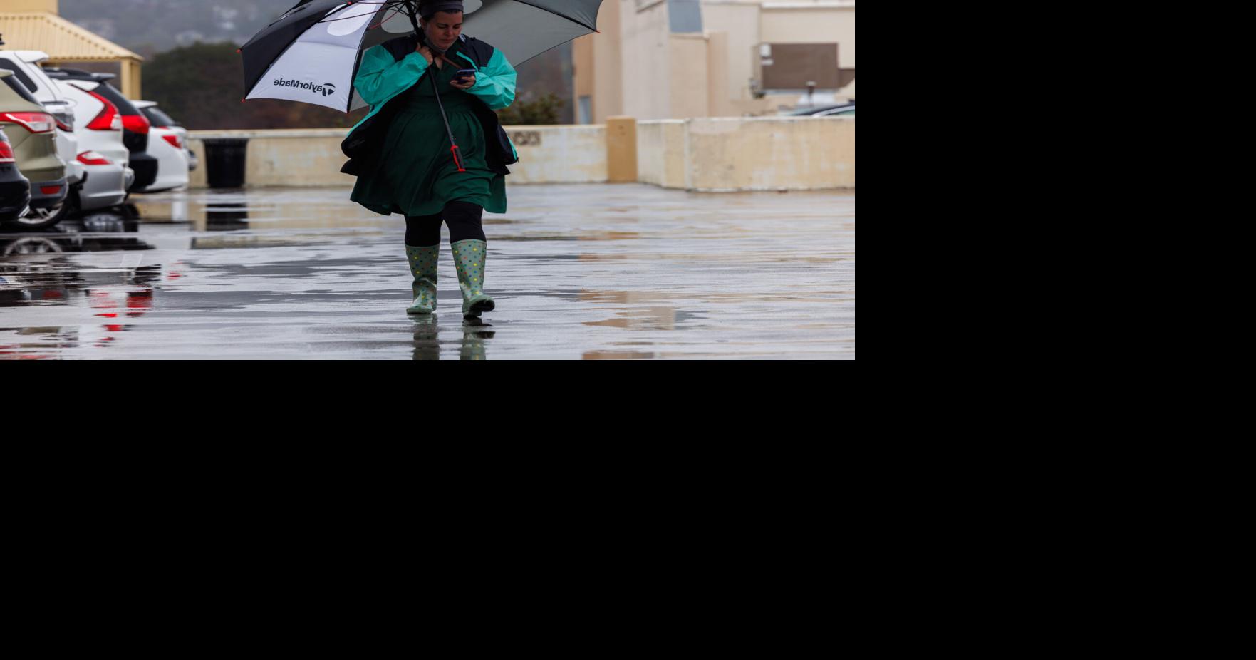 Powerful Bay Area storm arrives, bringing heavy rains and wind to final day of 2022