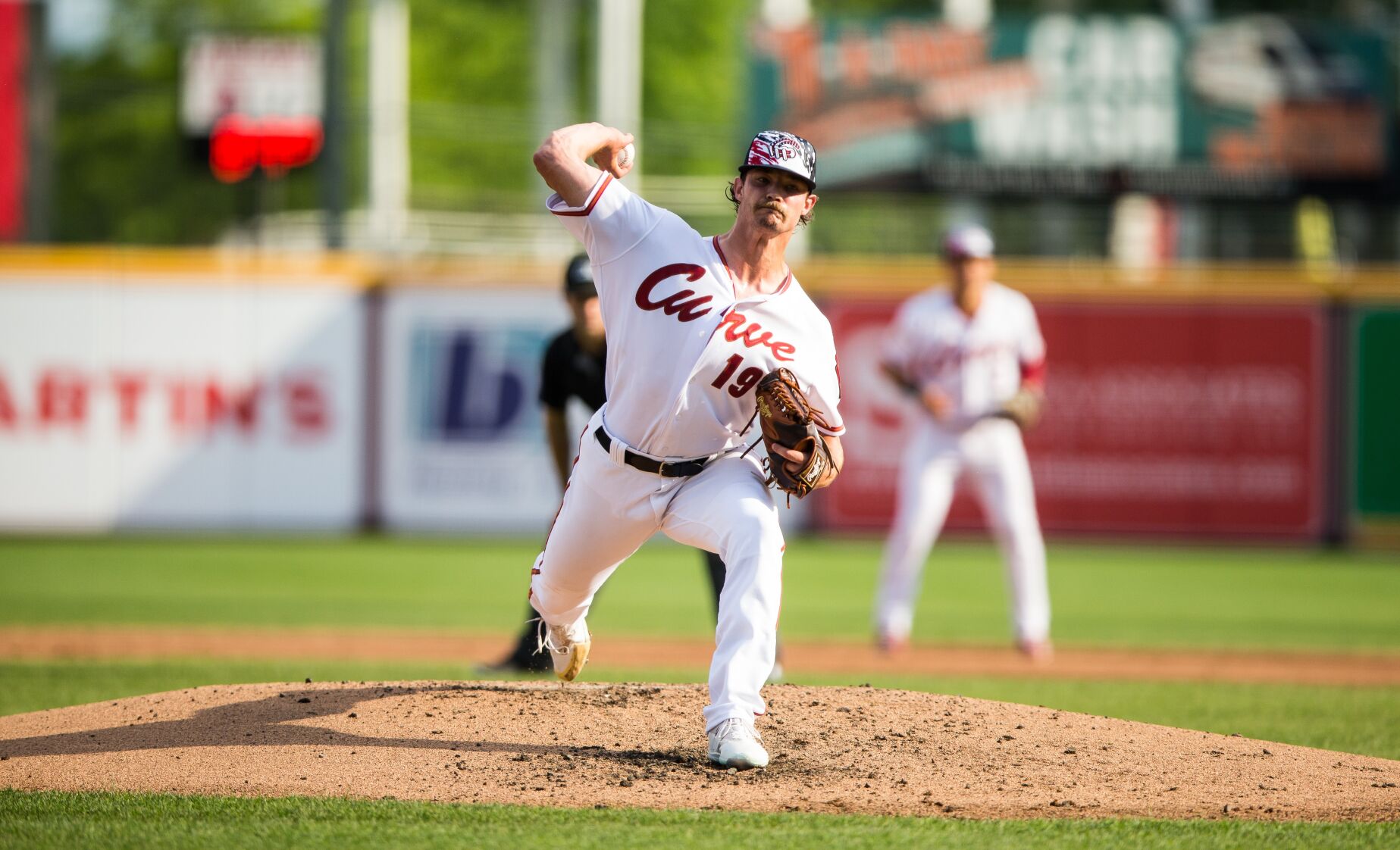 Professional Baseball Vintage graduate Aaron Shortridge comes back to pitch another year