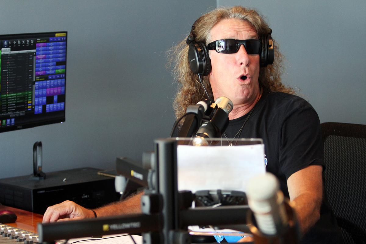 Napa's KVON, KVYN radio stations open new studio | Local News | napavalleyregister.com