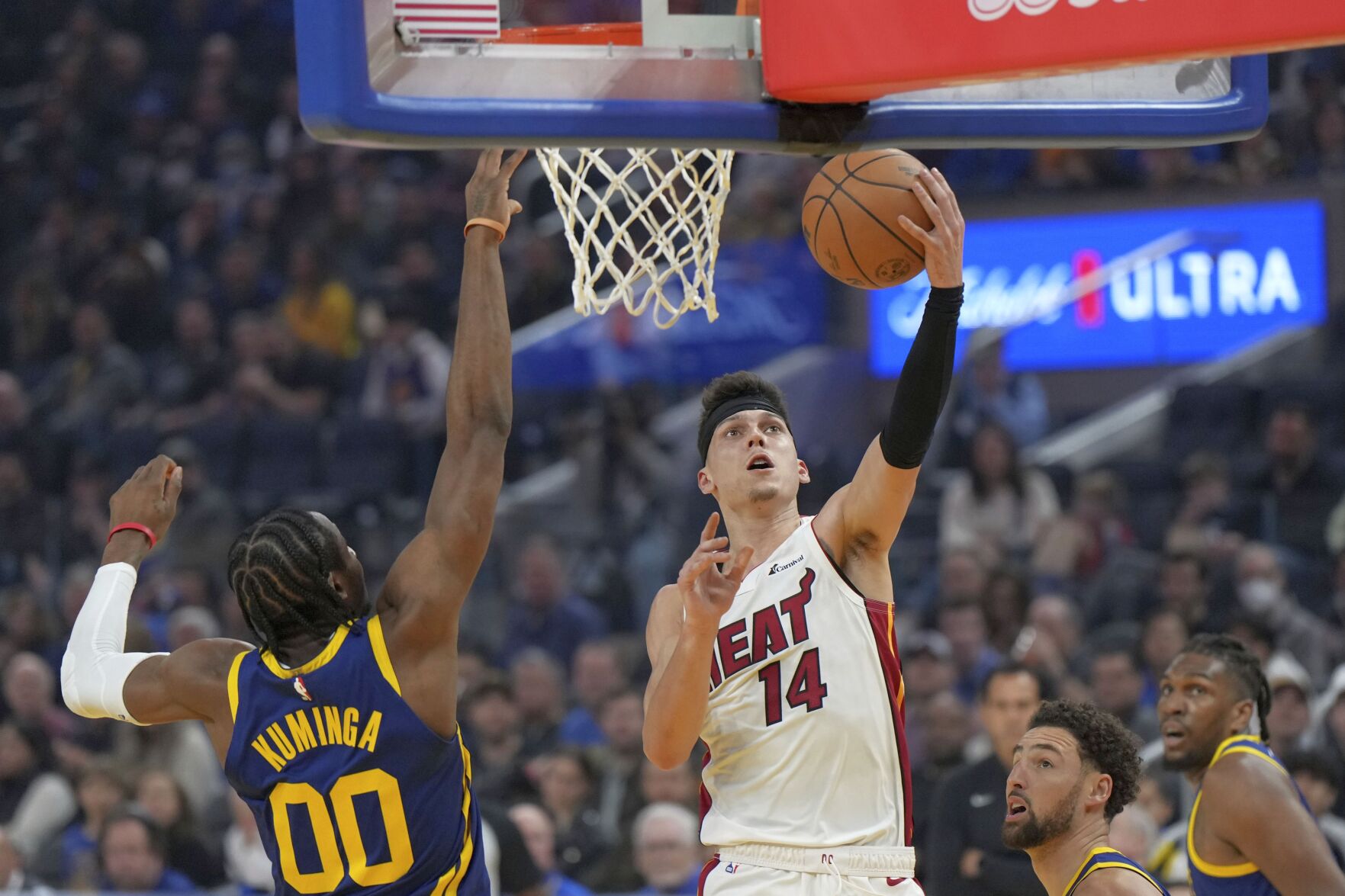 NBA: Herro Scores 26 Points, Short-handed Heat Beat Warriors 114-102 ...