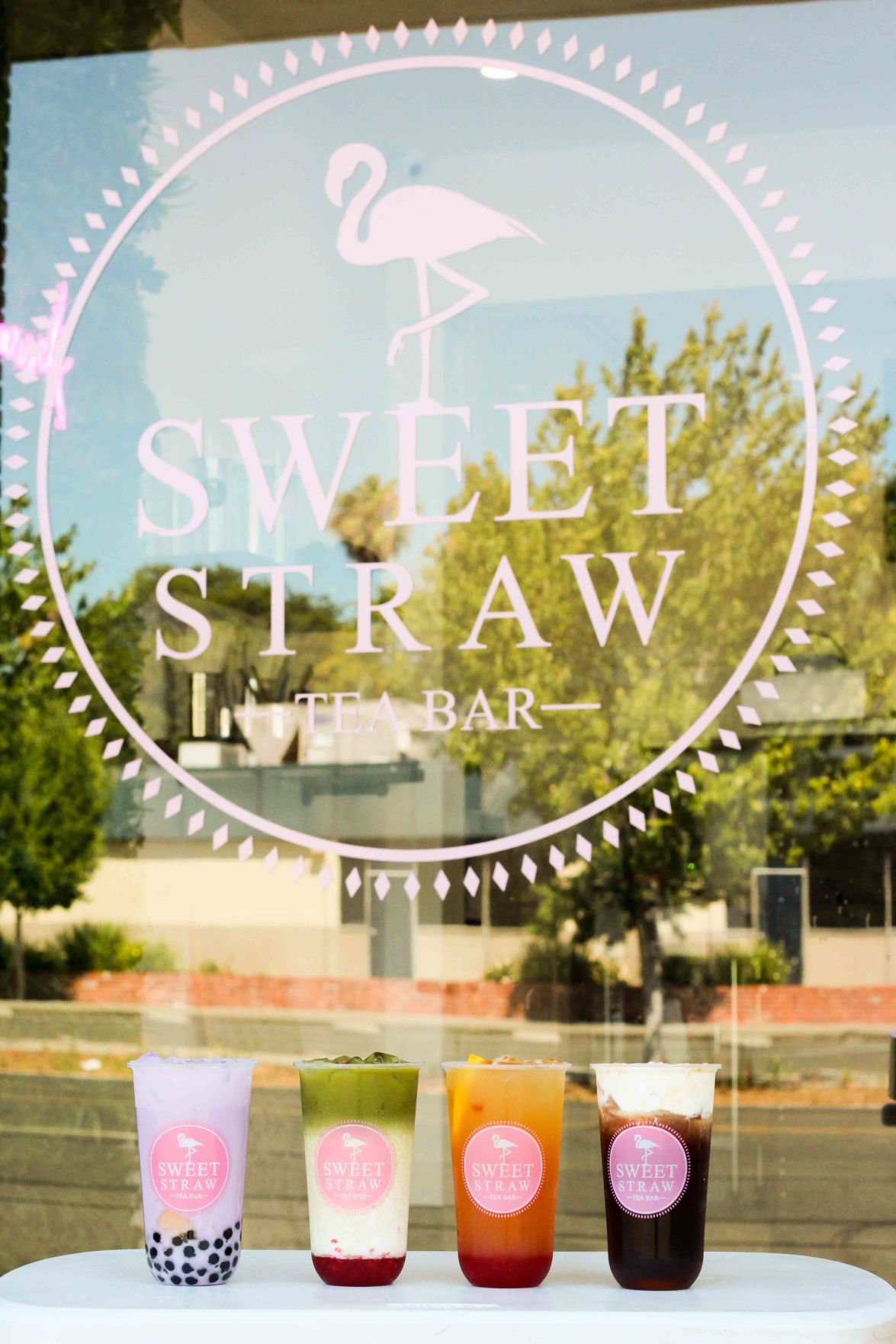 Sweet Straw Tea Bar