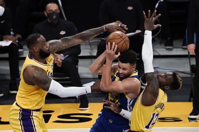 NBA: Warriors rally from 14 down in 4th, beat Lakers 115 ...