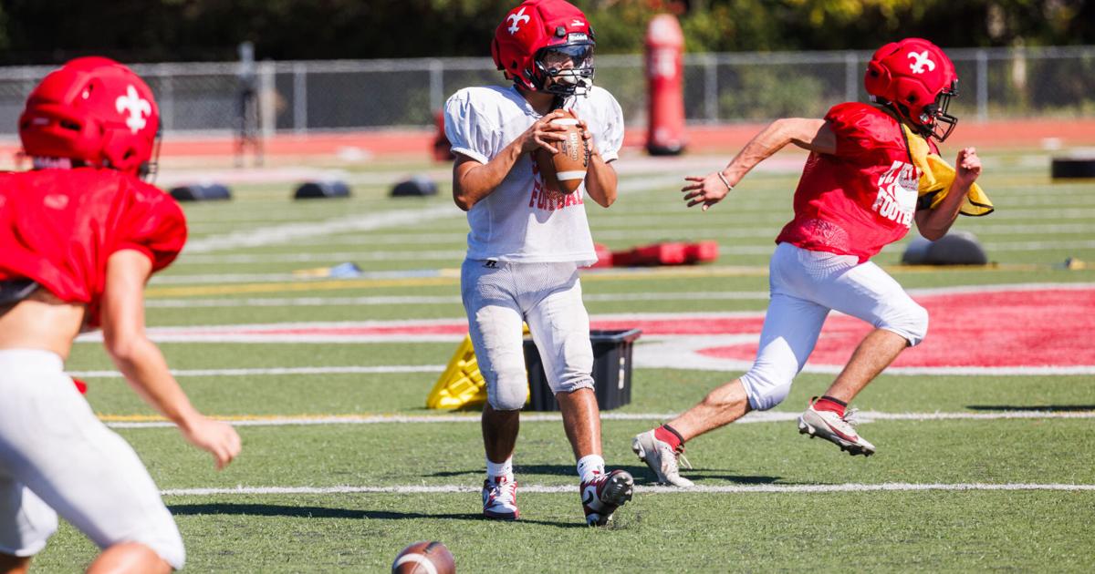 High School Football: St. Helena tacklers fall, flag players win in openers