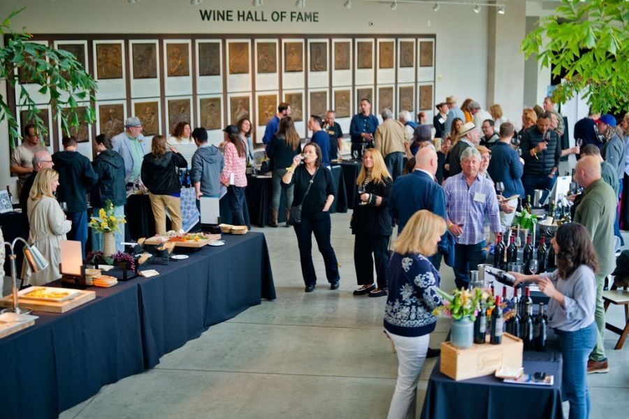 Eat Drink Cook: A walkaround Napa wine tasting, from both sides of the table