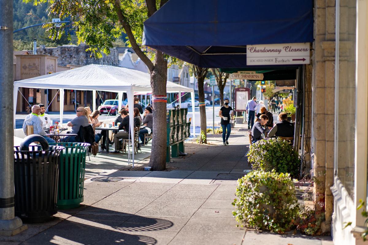 Calistoga outdoor dining