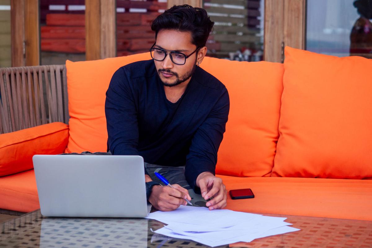Dreamstime working from home