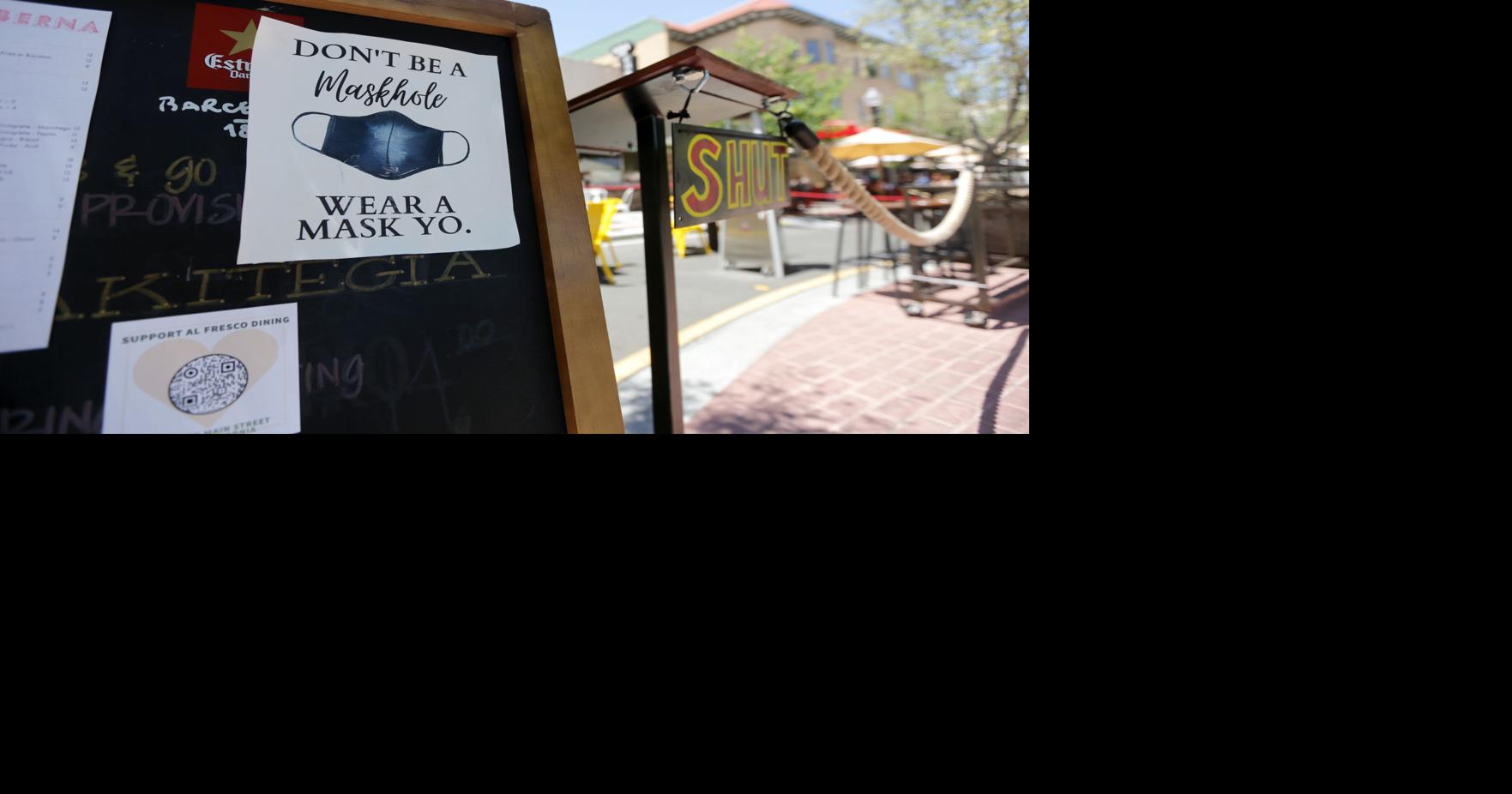 Mask requirement in downtown Napa's restaurant alley