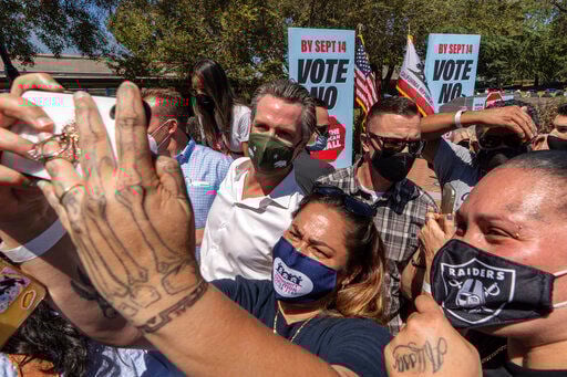 Newsom, Warren see national consequences in recall fight