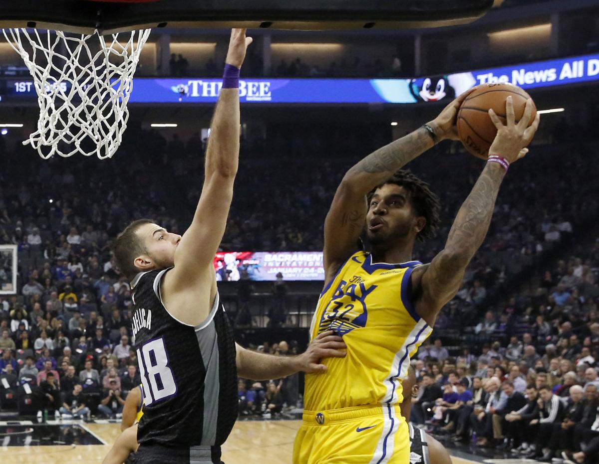 Nba Fox Hield Score 21 Apiece As Kings Beat Warriors 111 98