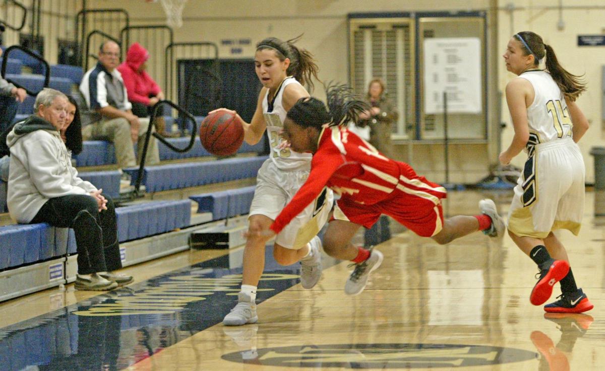 Napa Vintage Put On Show In Girls Basketball Tourney Openers