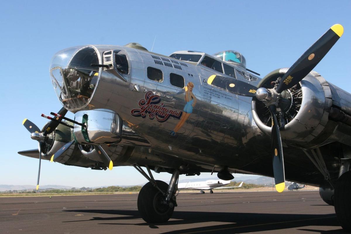 b>Photos:</b> Flying Fortress Bomber - Los Angeles Times