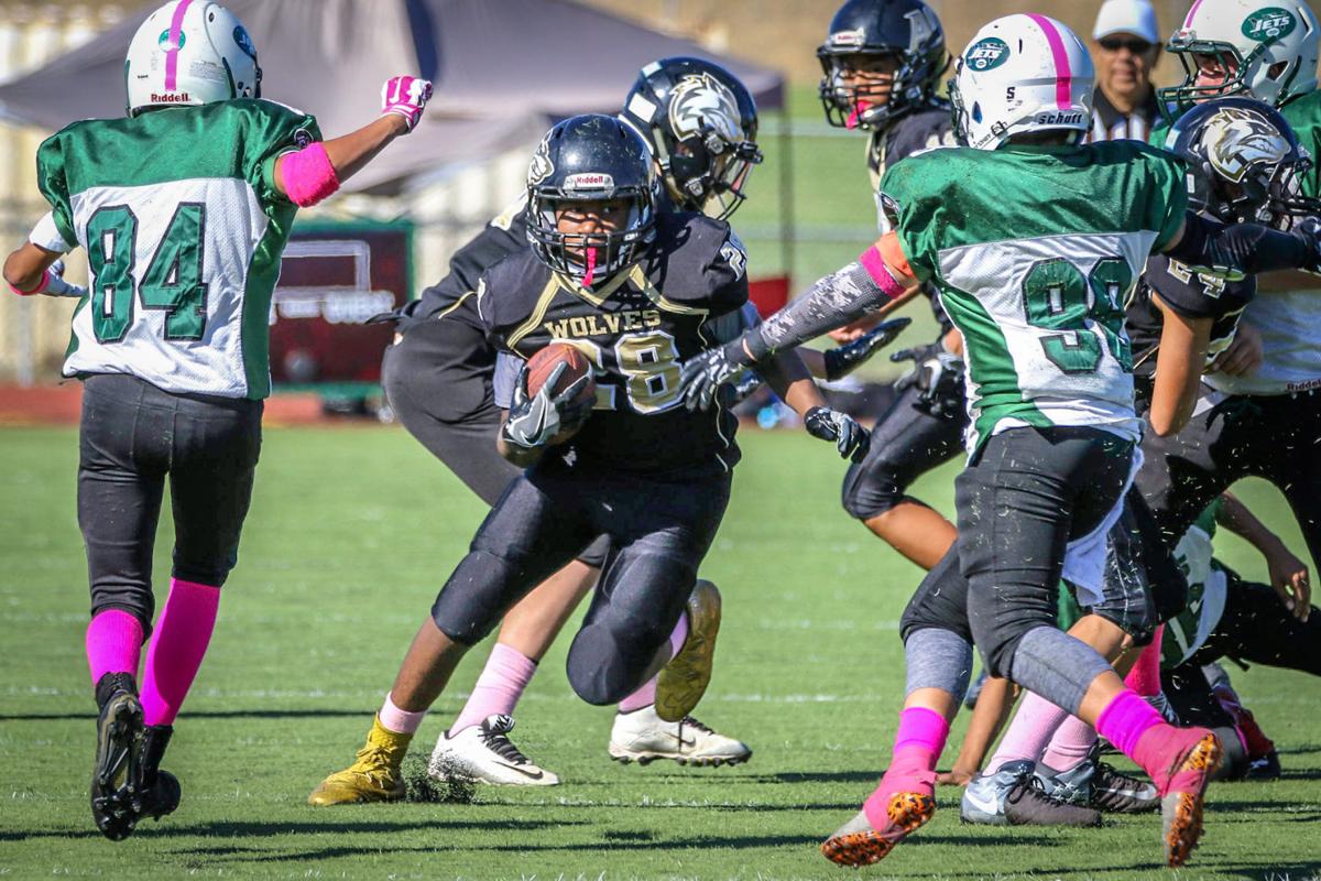Junior Wolves win 3 of 4 against Esparto in youth football American