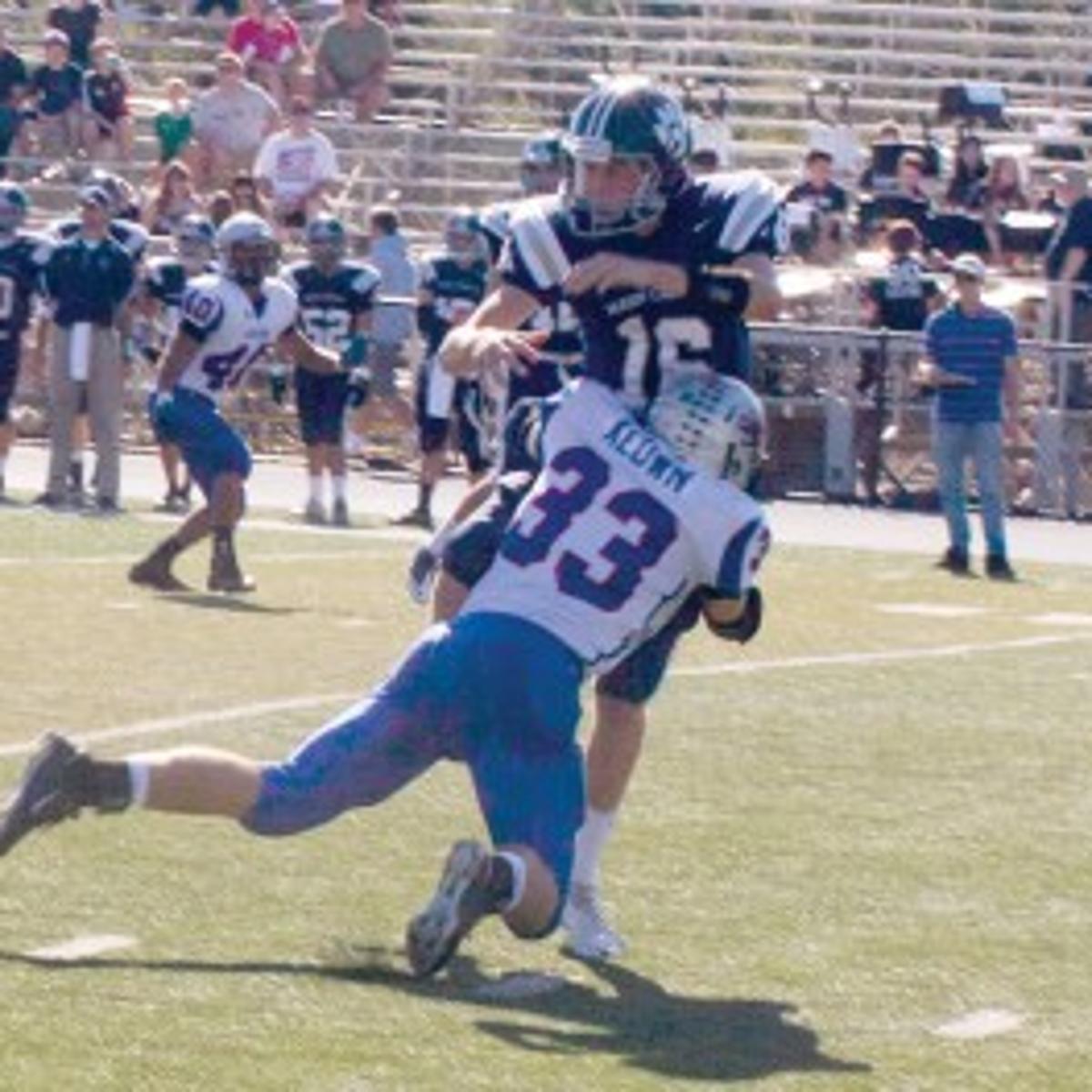 Marin Catholic Pulls Away From Justin Siena With Two Scores Late