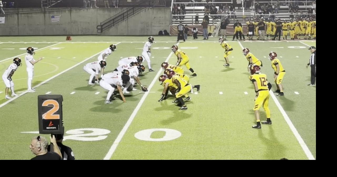 Vintage's Hunter Weis gets an interception, Darrian Johnson converts it into points, Woodside returns the ensuing kickoff