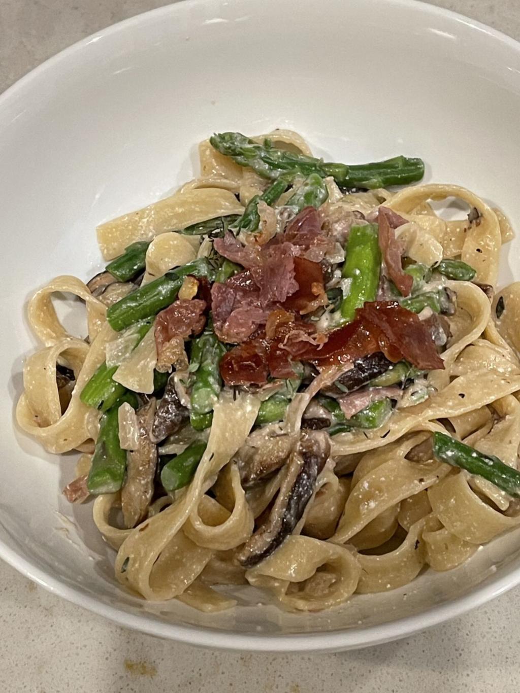 Napa Farmers Market Versatile Spring Asparagus Freshly Picked Napavalleyregister Com