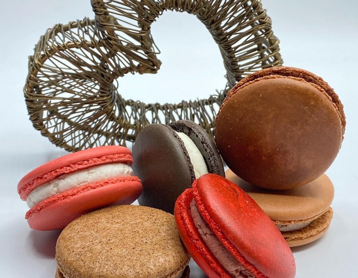 La Vie en Rose: Madeleine's Macarons: How a Valentine's gift, fatherhood and a pandemic created ...