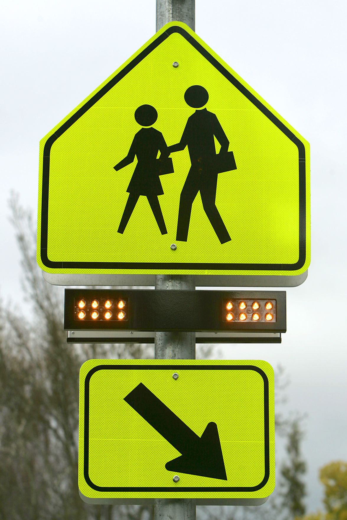 Napa installs flashing signals to protect pedestrians Local News