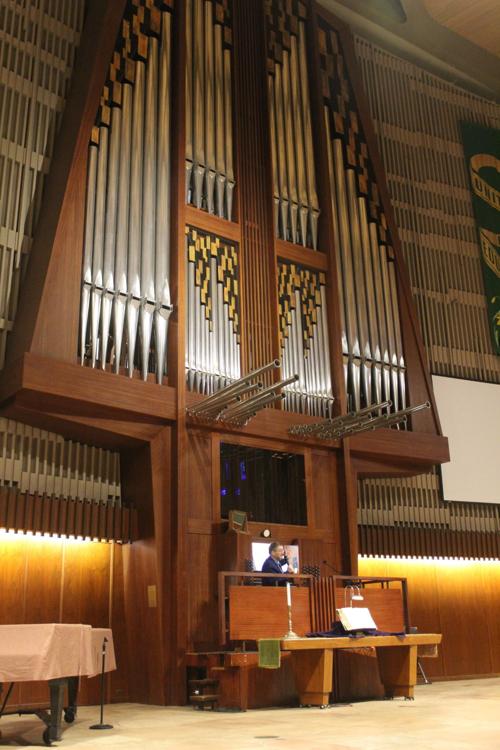 Hans Uwe Hielscher on Rieger organ